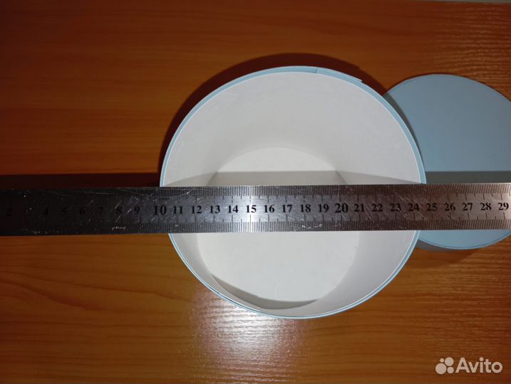 Коробка для подарка голубая