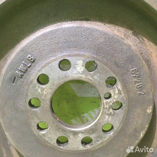 Маховик Вольво C40