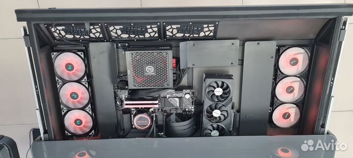 Игровой стол-компьютер RTX 4070