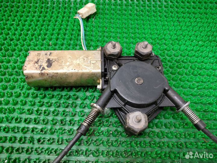 Стеклоподъемник передний правый Лада 2109 1 2001
