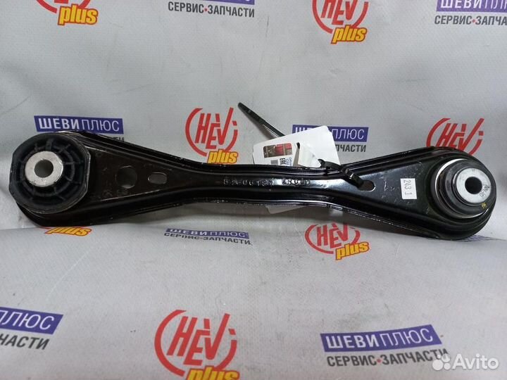 Рычаг подвески задней, поперечный Cadillac XT5