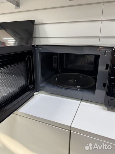 Микроволновка dexp MB70