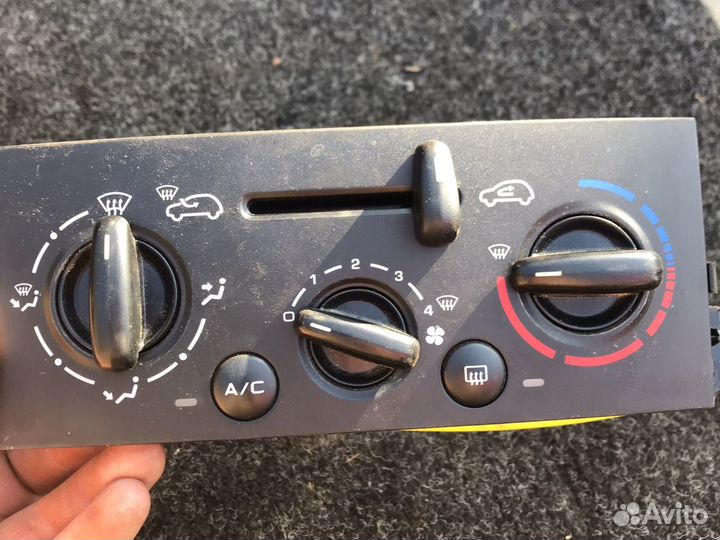 Блок управления печкой пежо 207 peugeot 207