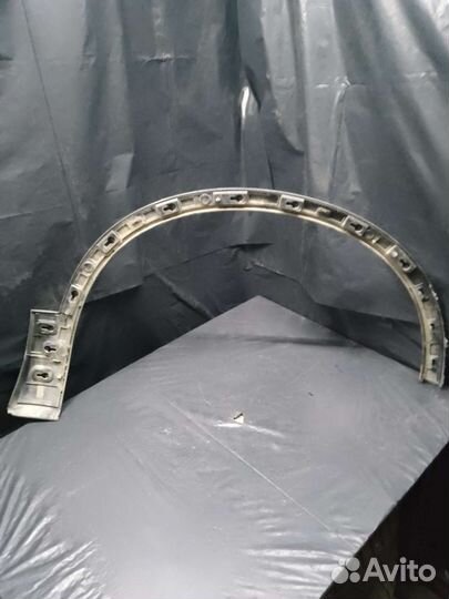 Расширитель крыла Вольво хс40