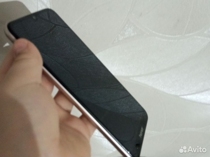 HONOR 8A, 3/32 ГБ
