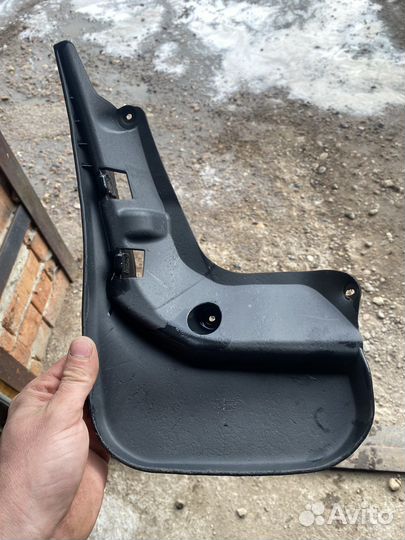 Подкрылки, брызговики