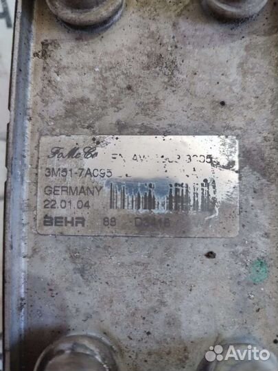 Радиатор масляный Volvo S40 2.5