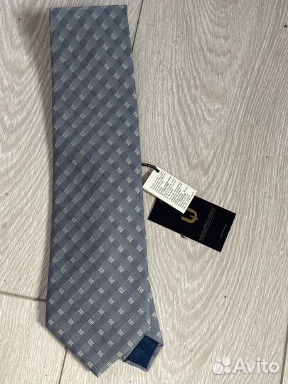 Галстук новый шелк Италия