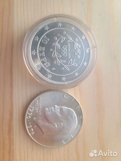 Серебряные монеты мира