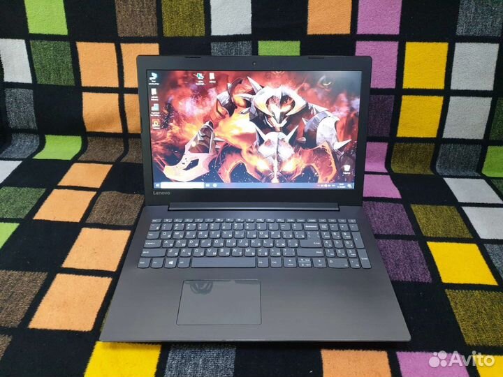 Игровой ноутбук Lenovo IdeaPad 330-15IKB на i3