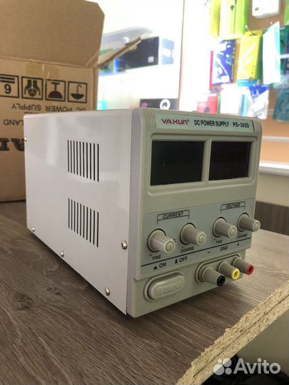 Лабороторный блок питания