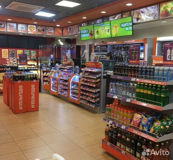 Продавец (кассовая зона)