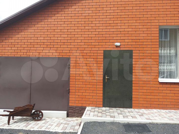 Дом 120,4 м² на участке 7,5 сот.