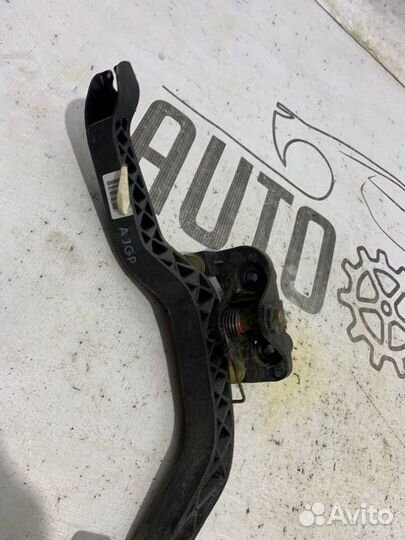 Педаль газа Hyundai Elantra XD G4GC 2005