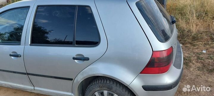 Четверть задняя крыло фольксваген Гольф 4