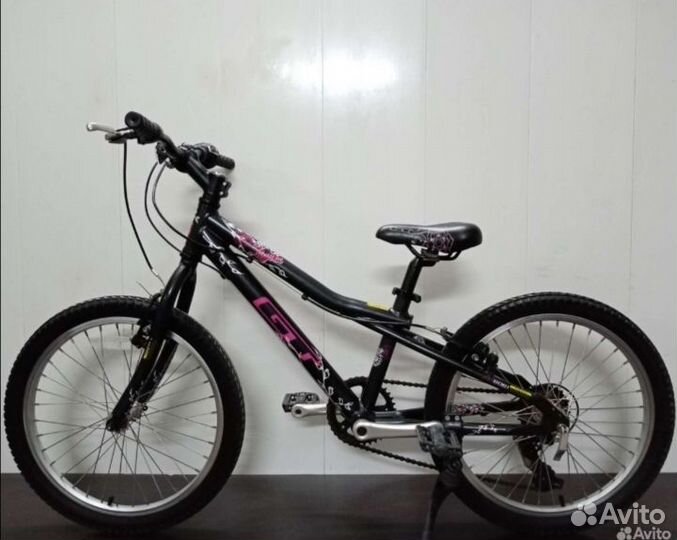 GT Laguna 20