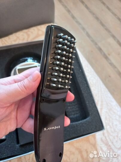 Аппарат для ухода за кожей головы и волосами