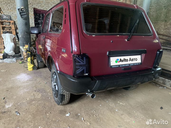 LADA 4x4 (Нива) 1.7 МТ, 2002, 85 000 км