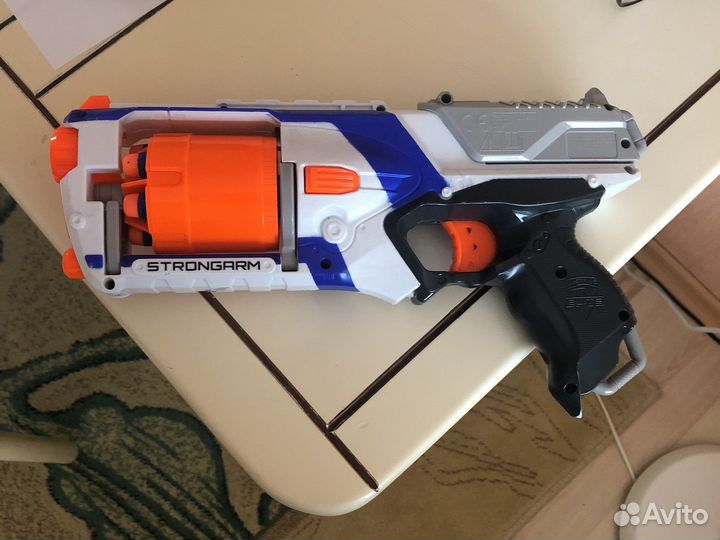 Nerf strongarm