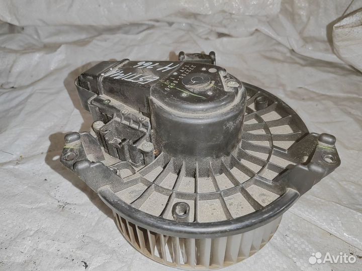 Моторчик печки Toyota Estima