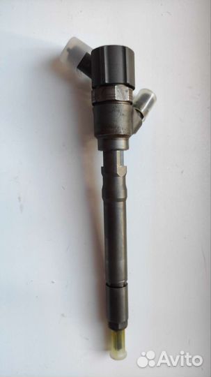 Форсунка D4EA Hyundai Kia 33800-27900