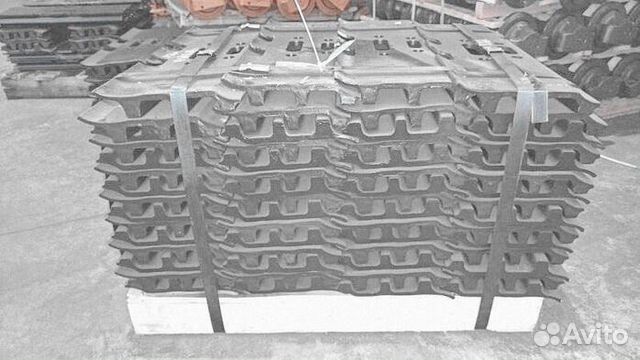 Башмак экскаватора Hyundai 84E7-00571BG