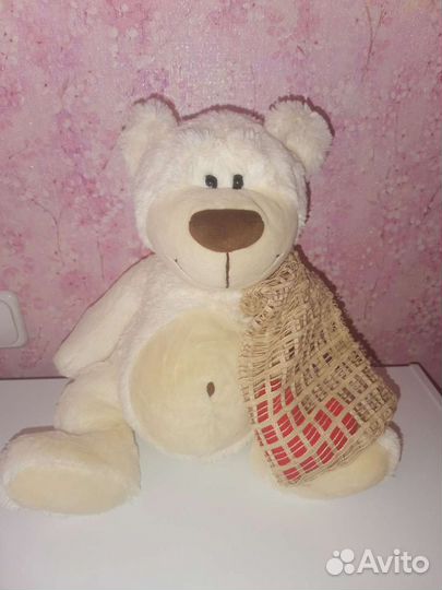 Плюшевый медведь новый