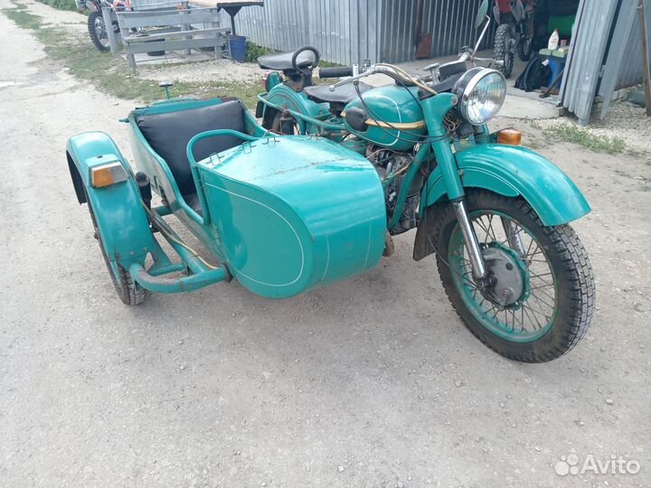 Мотоцикл Урал 12 вольт пробег 8500км