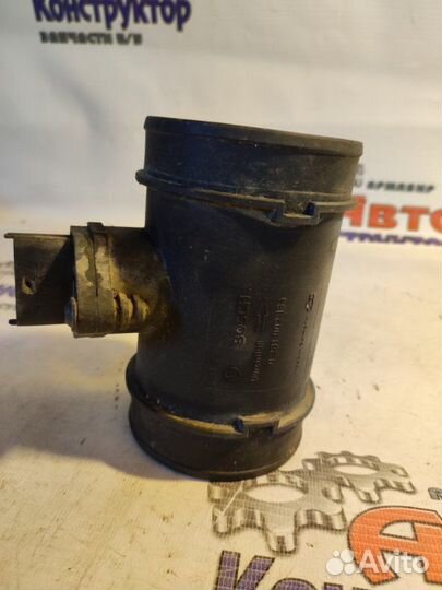 Датчик массового расхода воздуха Opel Omega B