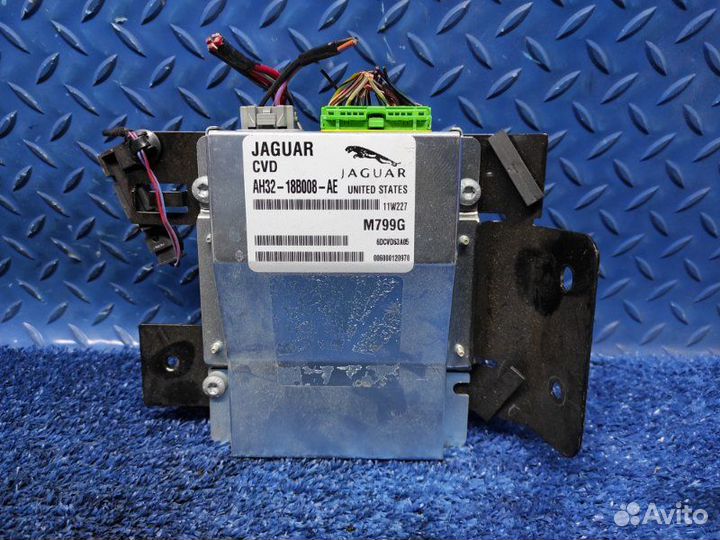 Блок управления подвеской Range Rover Sport L320