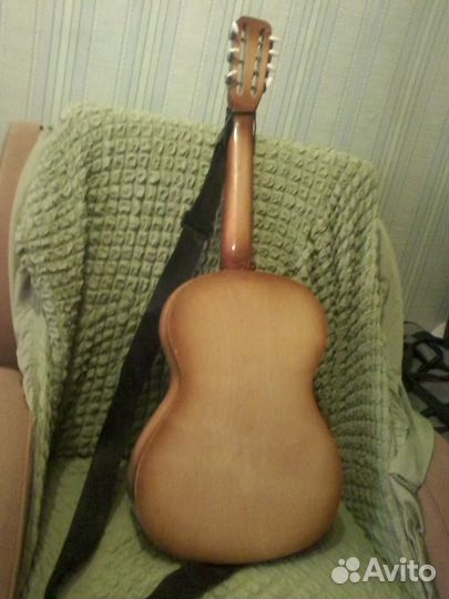 Классическая гитара шестиструнная бу