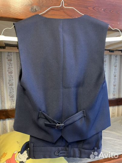 Школьный костюм