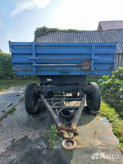 Прицеп тракторный 2ПТС-4 8876, 2011