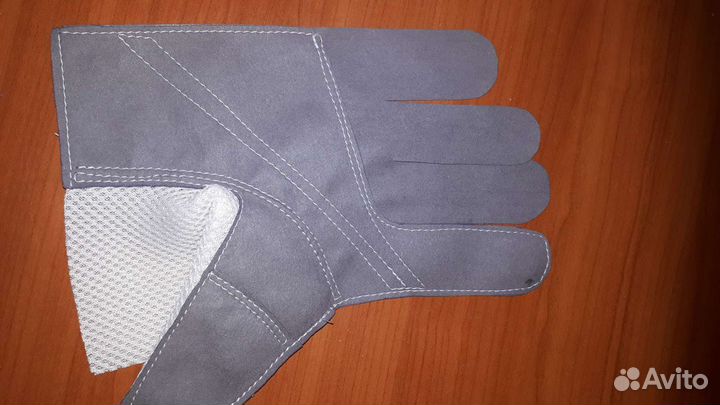 Ремонт кожанных изделий, мотоэкипировки, хоккейной