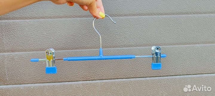 Вешалки плечики IKEA детские