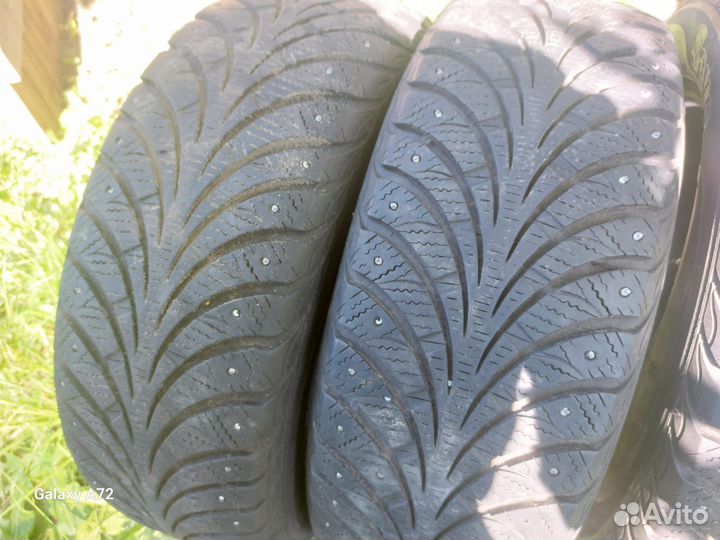 Sava Intensa UHP 195/60 R15