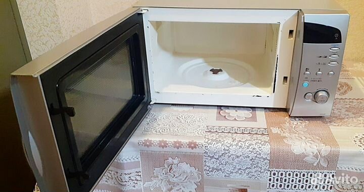 Микроволновая печь Samsung на запчасти
