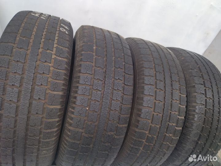 Toyo Garit G4 215/60 R16