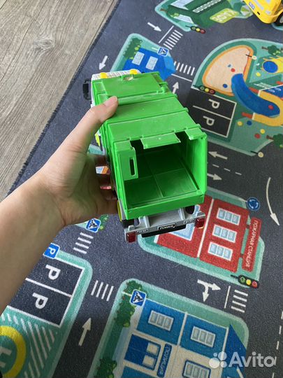 Отдам игрушки