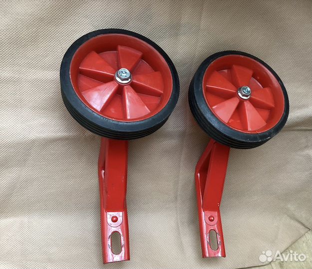 Колеса разные. (Список)