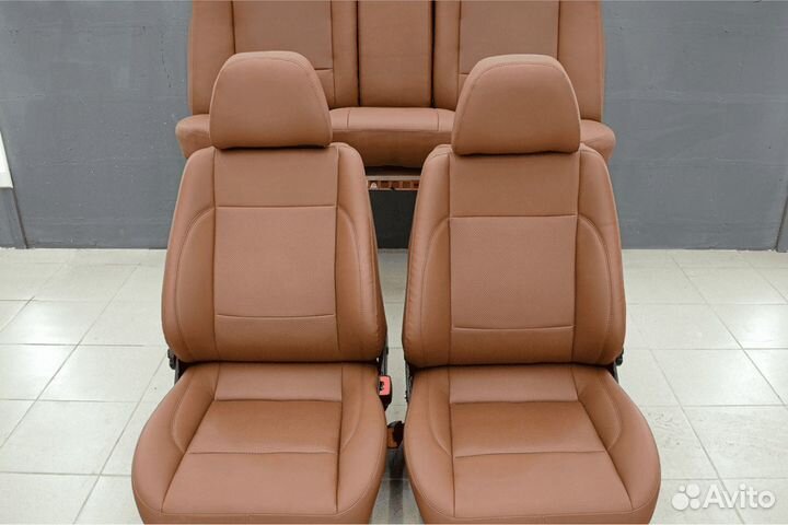 Чехлы на ваз 2110