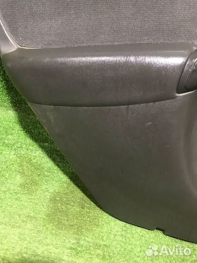 Обшивка задней левой двери Ford Focus 1 хэтчбек