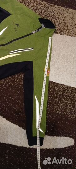 Разминочный костюм 140см