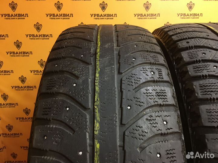 Bridgestone Ice Cruiser 7000 215/60 R17 96H