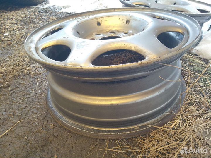 Диски на 15/ пара/ на Сандеро, Ниссан