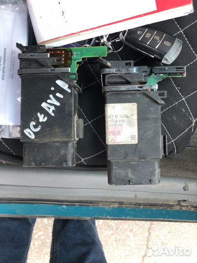 Блок управления стеклоподъемниками 2шт