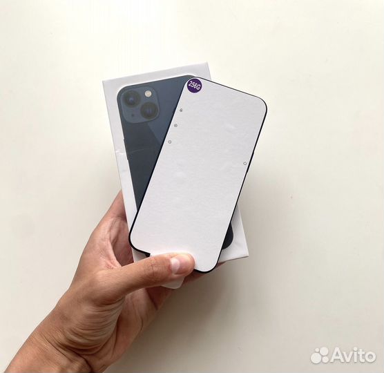 iPhone 13, 256 ГБ