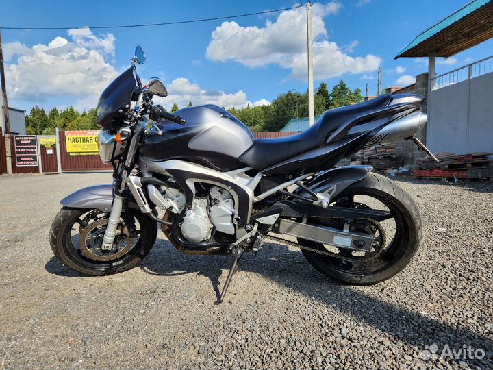 Мотоцикл Yamaha FZ6N