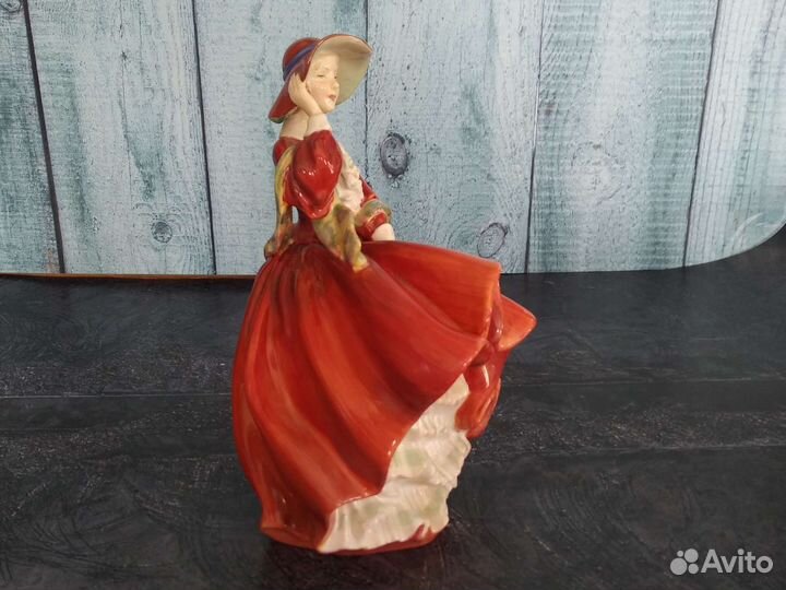 Статуэтка Royal Doulton фарфор
