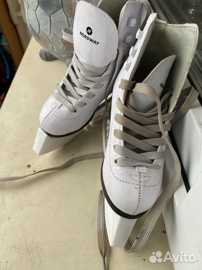 Коньки фигурные 28 размер